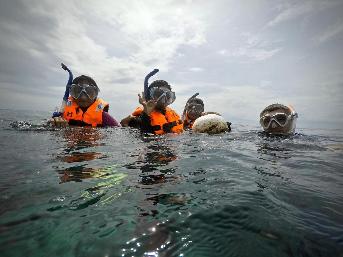 Alegria Dive Resort エクステリア 写真